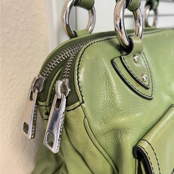 CLOSET CLOSEOUT Marc Jacobs, green handbag, tote, carryall. Multi sectional. - Picture 2 of 6